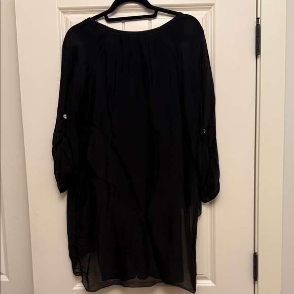 Elegant Black Women's Top - Picture 2 of 2